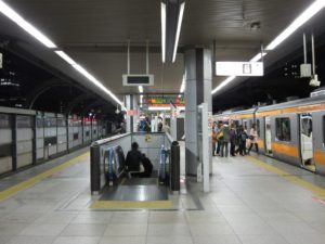 JR中央線 東京駅 1番線・2番線 中央快速線ホーム