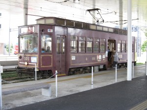 熊本市交通局 101号 レトロ電車 熊本駅にて撮影