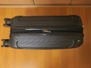 スーツケース KD-SCK 側面 荷物が多くなったら伸ばせる仕組みです