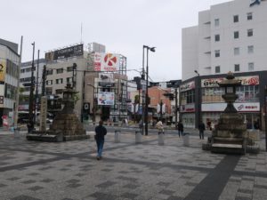 JR奈良駅交差点 奈良市内中心部へはここを直進します