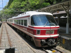 南海高野線 特急こうや 30000系 前面 極楽橋駅にて撮影