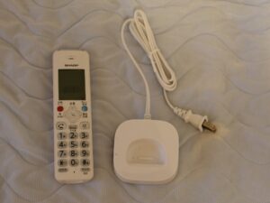 SHARP JD-AT90CL デジタルコードレス電話 子機と充電器