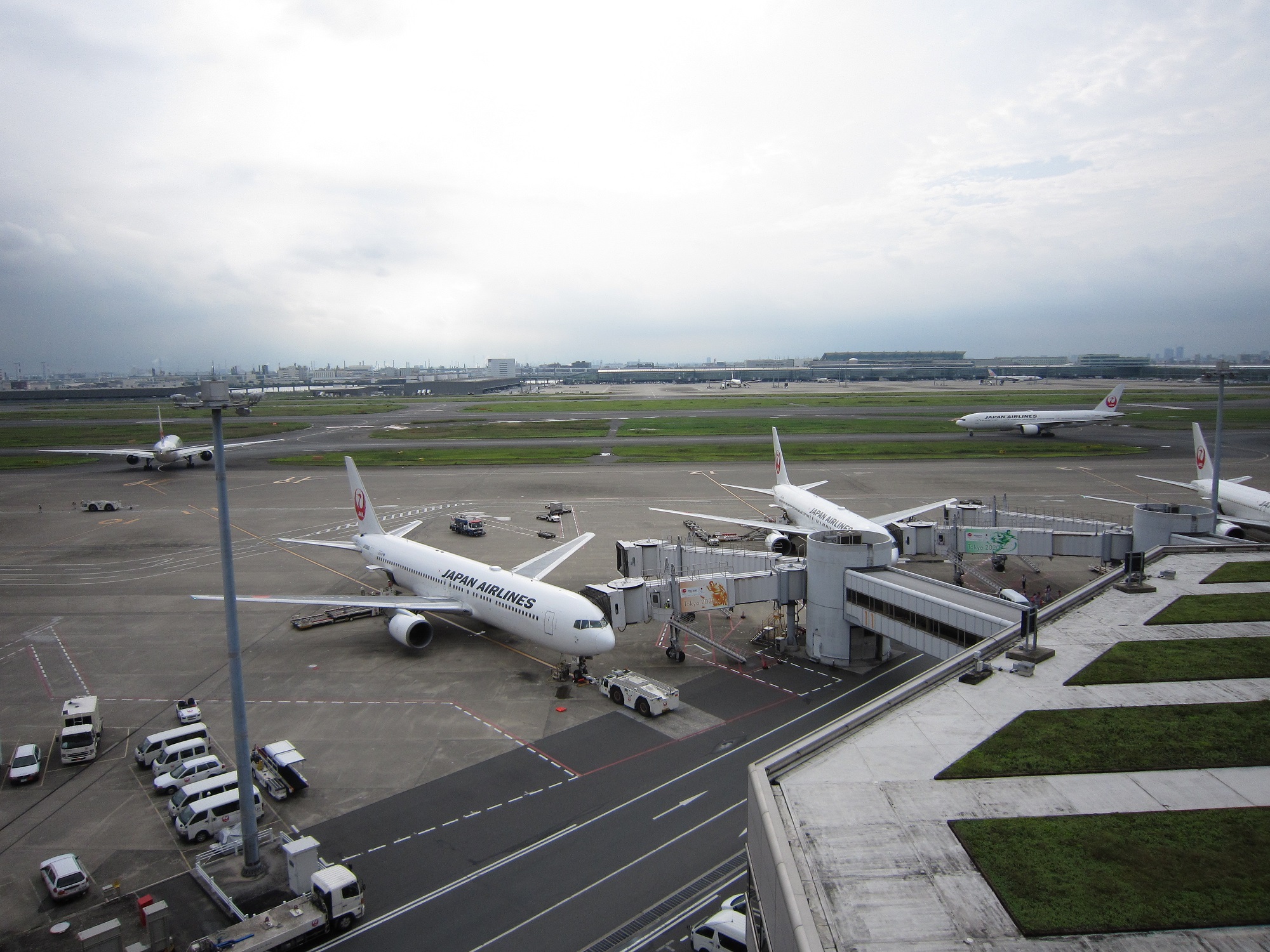 羽田空港 国内線第1旅客ターミナル 駐機場